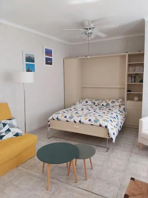 Le Rove : La Petite Maison France